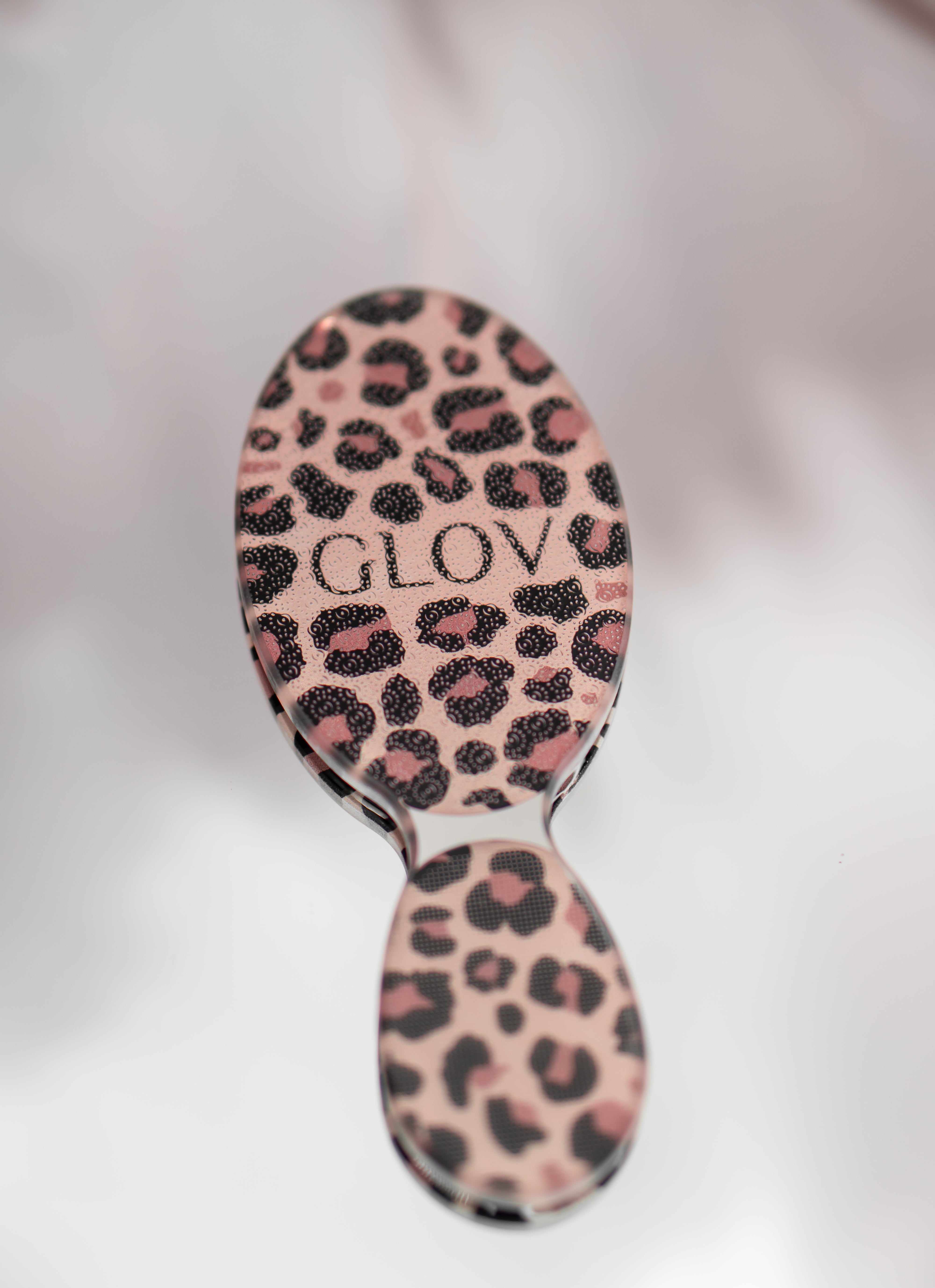 glov-pumice-nano-glass-cheetah-edition-piedra-p-mez-de-nano-cristal-para-pies-su image 4