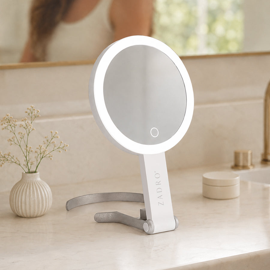 zadro-led-lighted-travel-ready-espejo-de-mano-recargable-con-aumento-10x-y-sopor image 8